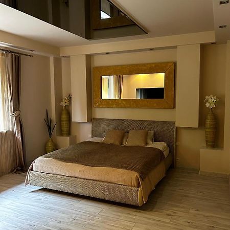 Beigeroom Varşovia Exterior foto