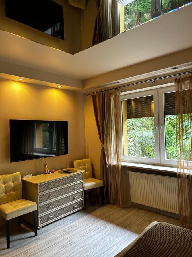 Beigeroom Varşovia Exterior foto